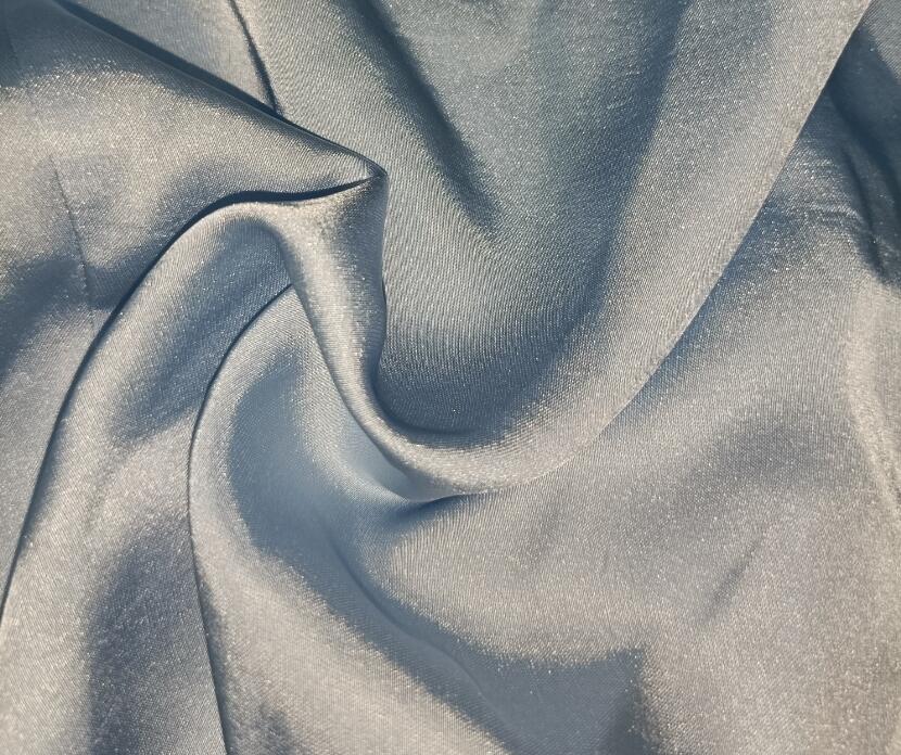 很光滑的襯衫是什么面料