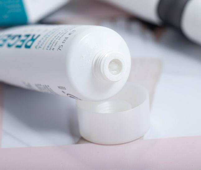 已經(jīng)干了的油漬怎么去除?