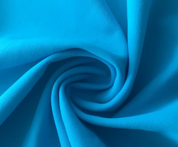 冰絲面料的優(yōu)缺點(diǎn)