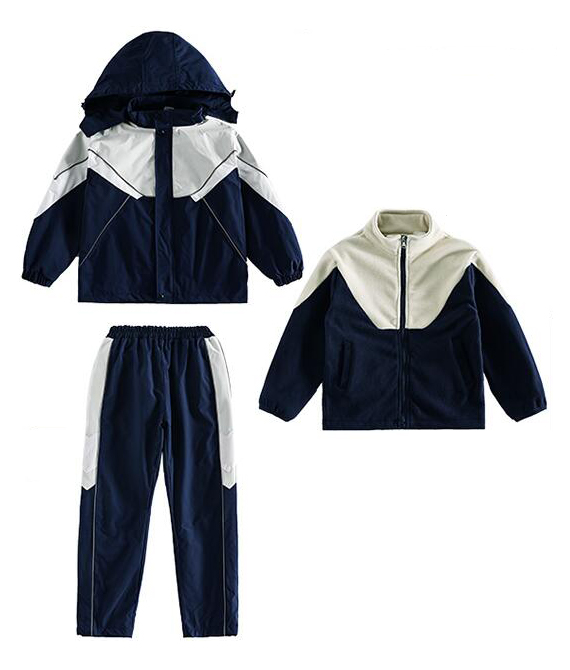 冬季初中生運(yùn)動(dòng)校服