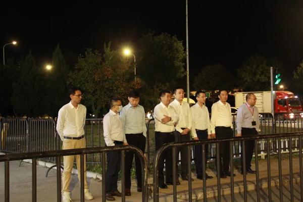 海航控股黨委領導16日深夜降落首都國際機場